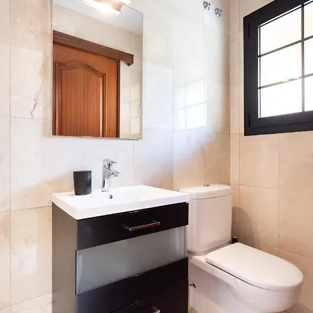 Amplia Casa Familiar Con Piscina Сasa de vacaciones