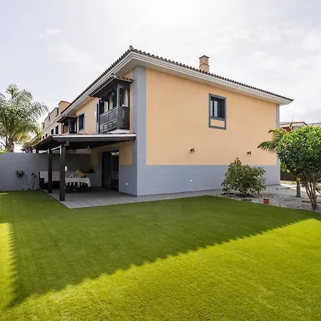 펜션 Amplia Casa Familiar Con Piscina Santa Úrsula